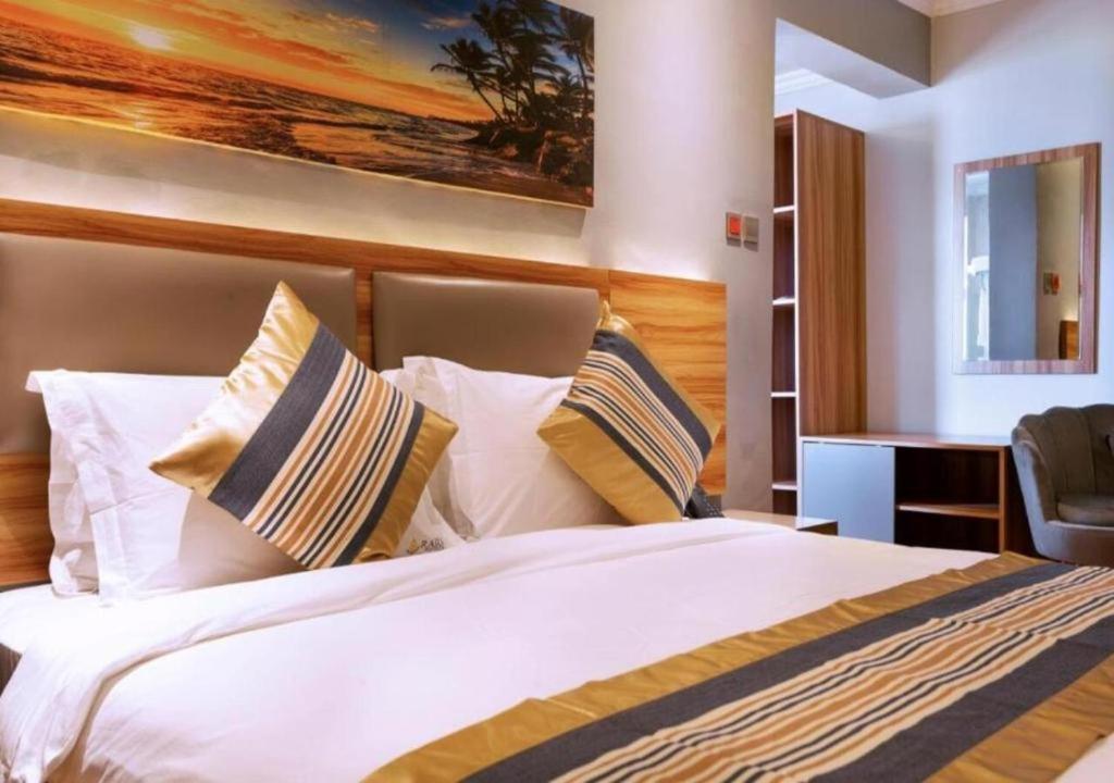 Raha Hotel & Suites Nairobi Exterior photo